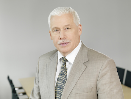 Dr. Michael Wilhelm