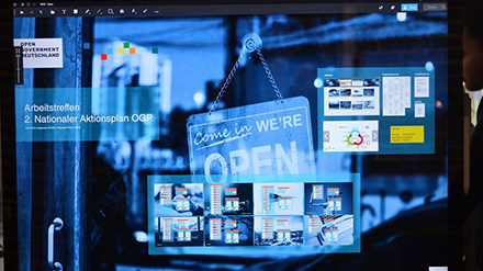 Transparenz und Information: Open Government steht für nachvollziehbares Regierungshandeln unter Beteiligung der Bürger.