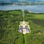 Glasfaser-Seekabel bringt BayernWLAN nach Herrenchiemsee.