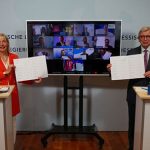 Hessen: Digitalministerin Kristina Sinemus und Ministerpräsident Volker Bouffier präsentieren den Glasfaserpakt.