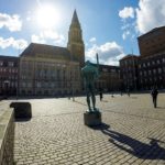 Rathausplatz in Kiel: Erster OZG-Hackathon war ein Erfolg.