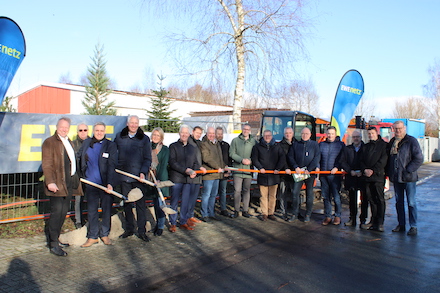 Offizieller Baustart im Gewerbegebiet in Jübberde für eines der größten Infrastrukturprojekte im Landkreis Leer.