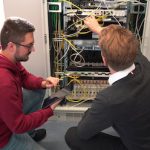 Bocholt: Die Hardware für das WLAN wurde jetzt an den Schulen aufgestellt.