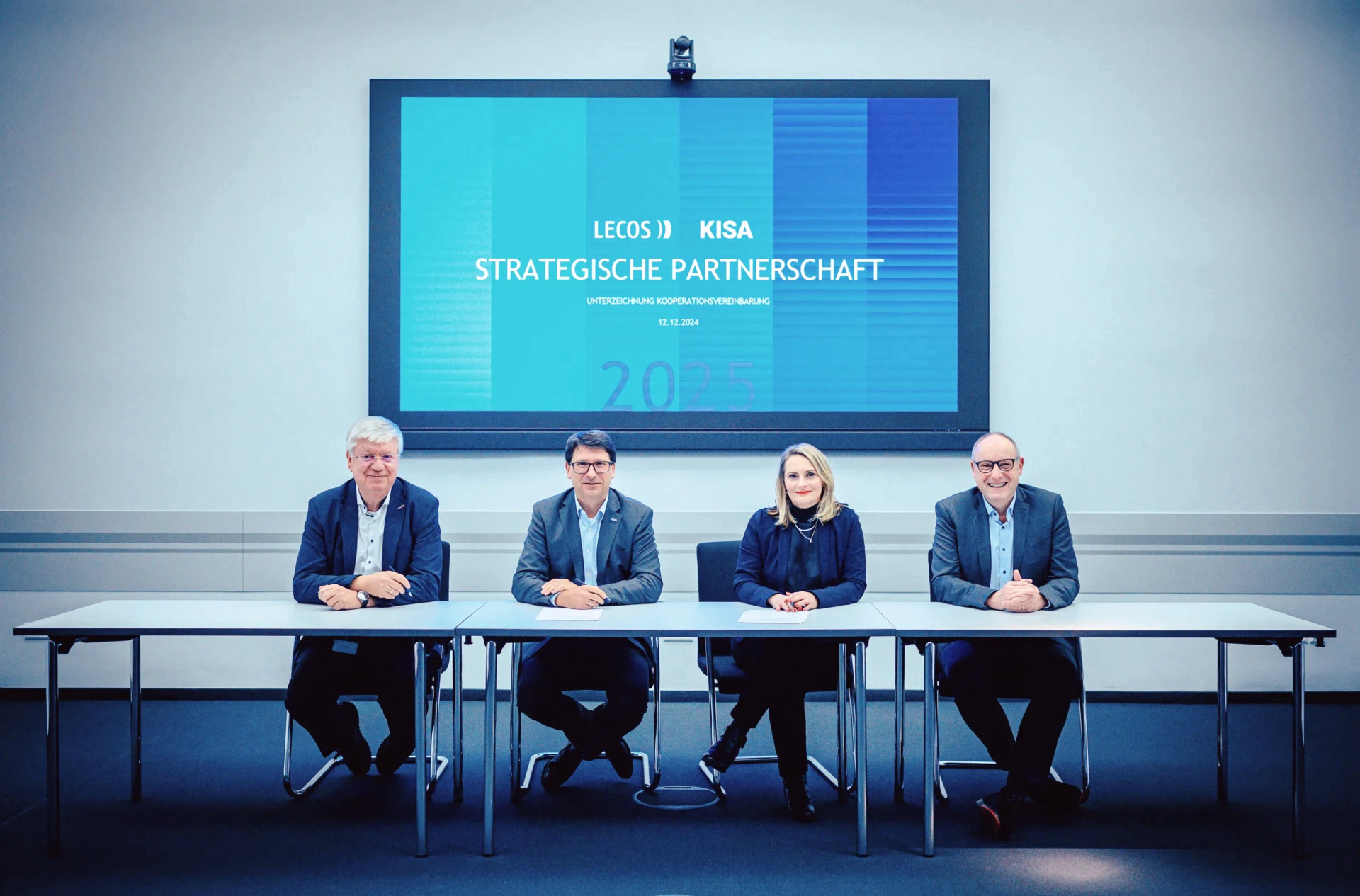 v.l.: Peter Kühne, Sebastian Rauer, Daniela Leonhardt, Andreas Bitter