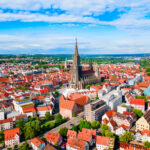 Blick auf das Ulmer Münster und Umgebung