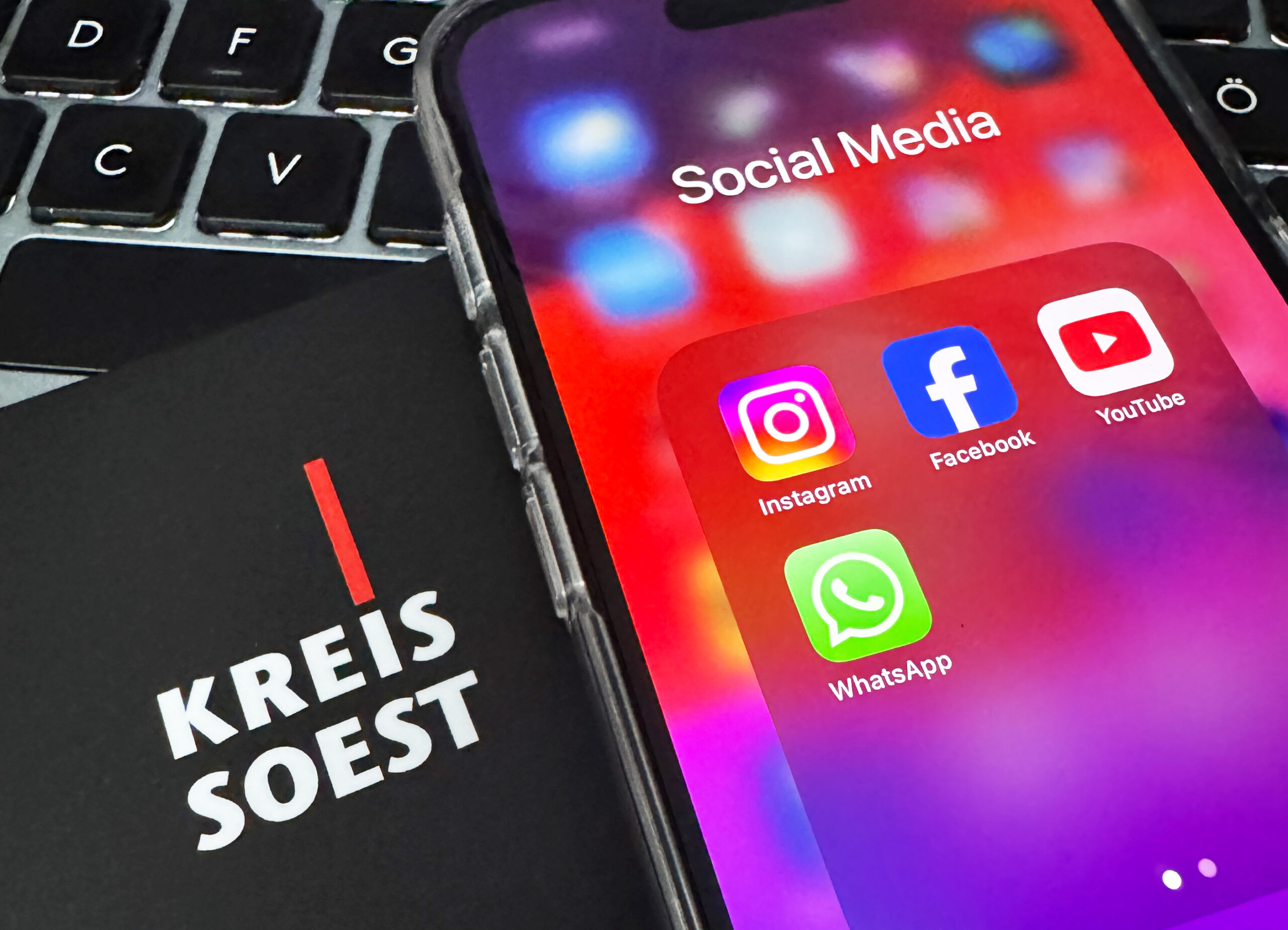 Symbolfoto Social Media Kanäle Kreis Soest